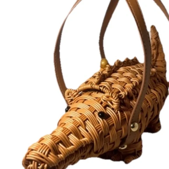 Tommy Bahama Woven Crocodile Novelty Handbag Tan Rattan Statement Purse - Picture 5 of 6